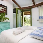 Nyaraló Charming House Near With Shared Pool Porto Rotondo
