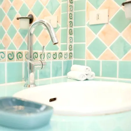 Charming House Near With Shared Pool * פורטו רוטונדו